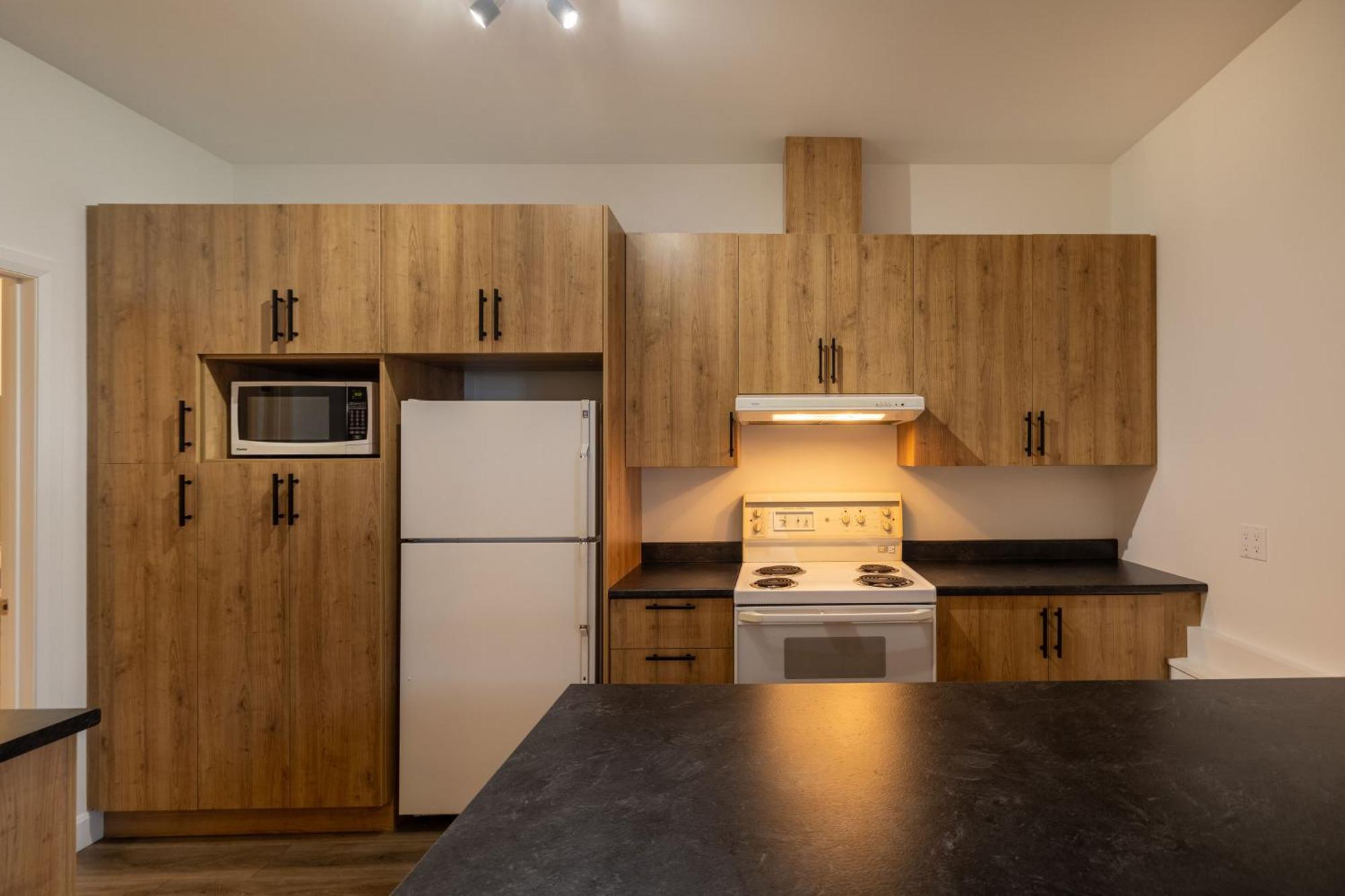 Motel Et Condo Chez Charley Sainte-Anne-de-Beaupré Dış mekan fotoğraf