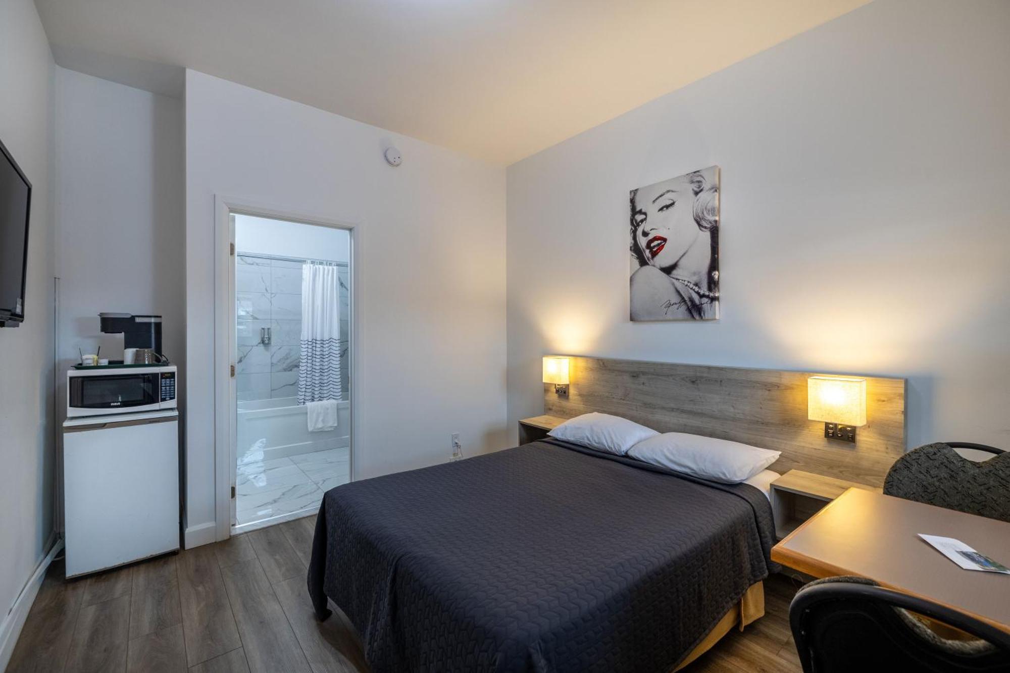 Motel Et Condo Chez Charley Sainte-Anne-de-Beaupré Dış mekan fotoğraf